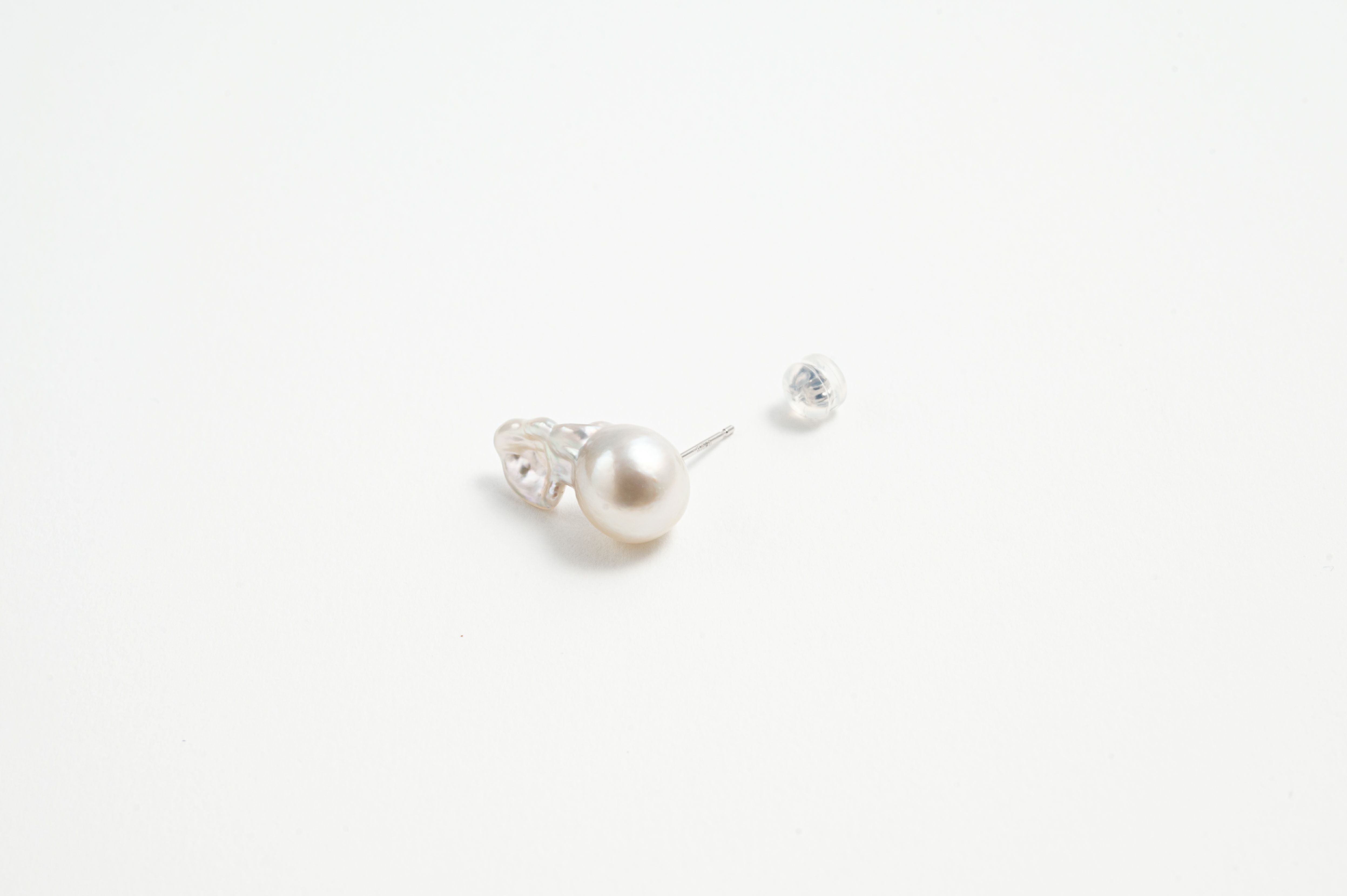アコヤ真珠 シングルピアス アコヤ羽パールピアス（シングル） | MADAMA